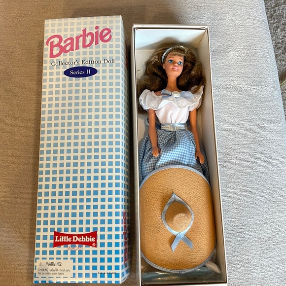 - Vintage 1996 Little Debbie Snacks Barbie Collector's Edition Series 2 - Picture 1 of 10